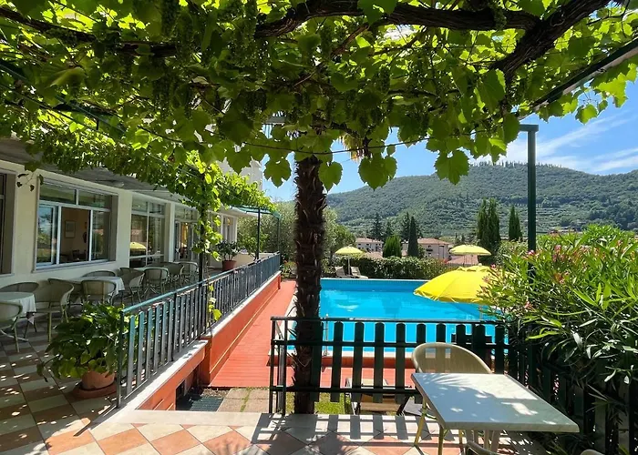 Hotel Giotto Garda (Verona)