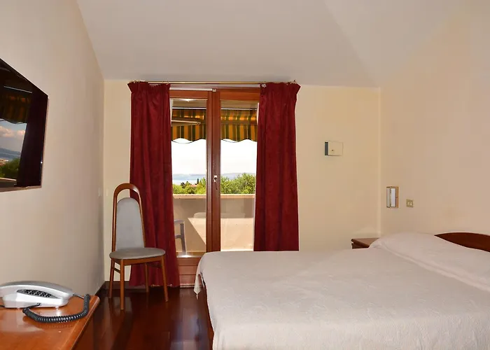 Giotto 2* Garda (Verona)