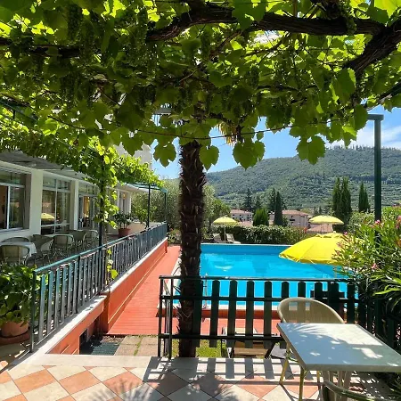 Hotell Giotto Garda (Verona)