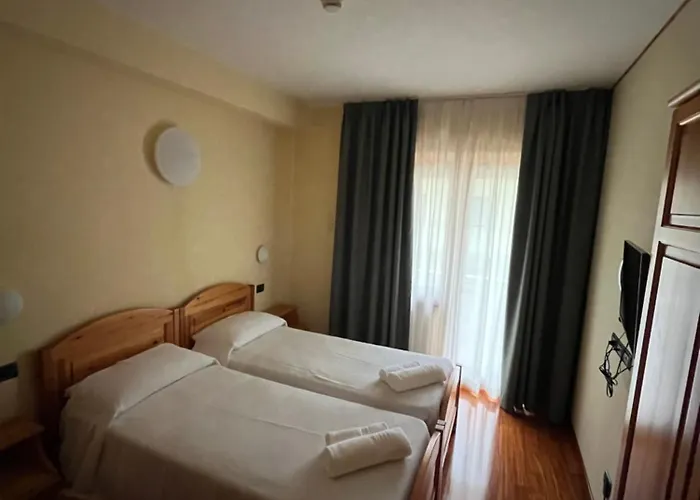 Hotel Giotto Garda (Verona)