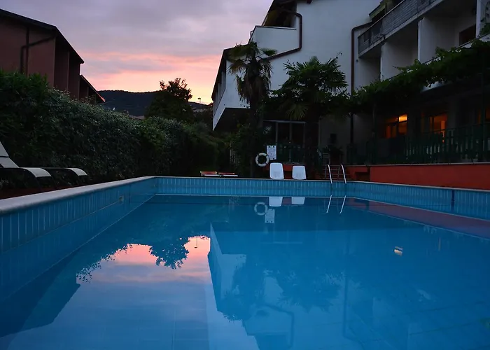 Hotel Giotto Garda (Verona)