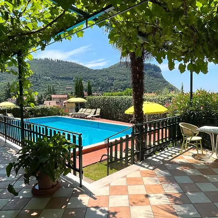 Giotto 2* Garda (Verona)